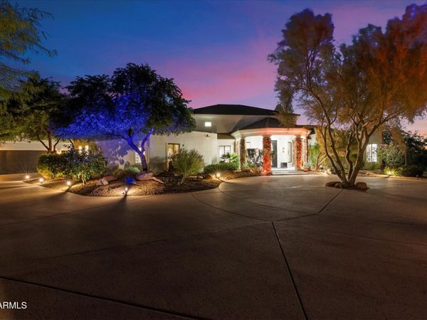 9643 E CASITAS DEL RIO Drive, Scottsdale, AZ 85255