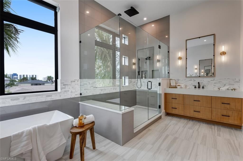 15 Bayview Blvd, Fort Myers Beach, FL 33931 Photo