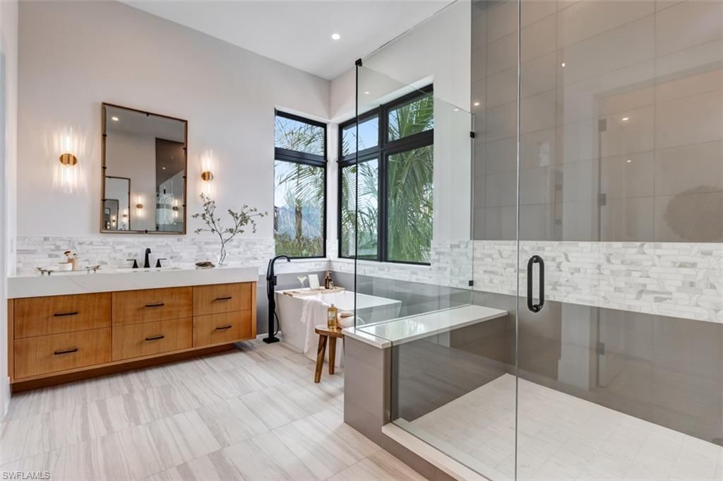 15 Bayview Blvd, Fort Myers Beach, FL 33931 Photo