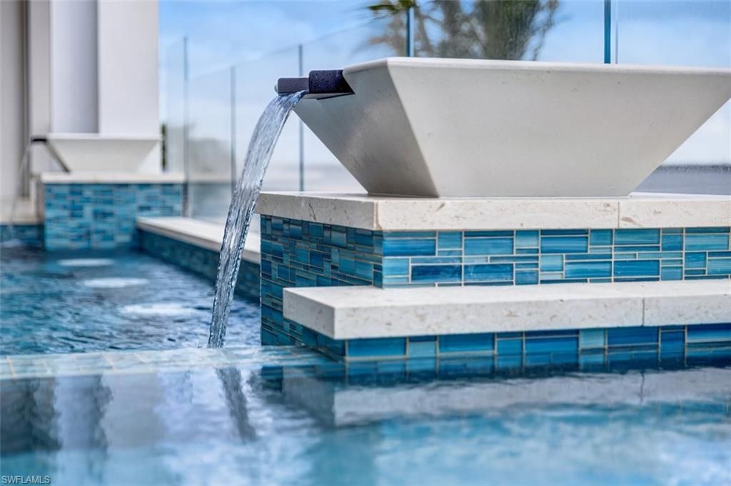 15 Bayview Blvd, Fort Myers Beach, FL 33931 Photo