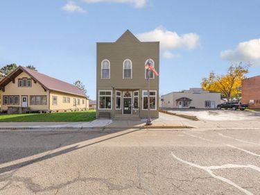 305 Main Street, Henderson, MN 56044