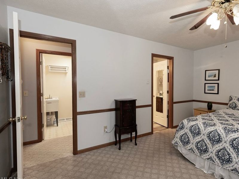 124 Oakley Green Drive, Elyria, OH 44035 Photo 28