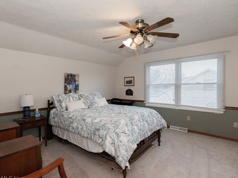 124 Oakley Green Drive, Elyria, OH 44035 Photo 39