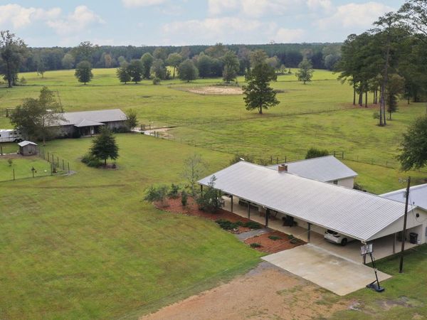 781 Miggins Road, Canton, MS 39046