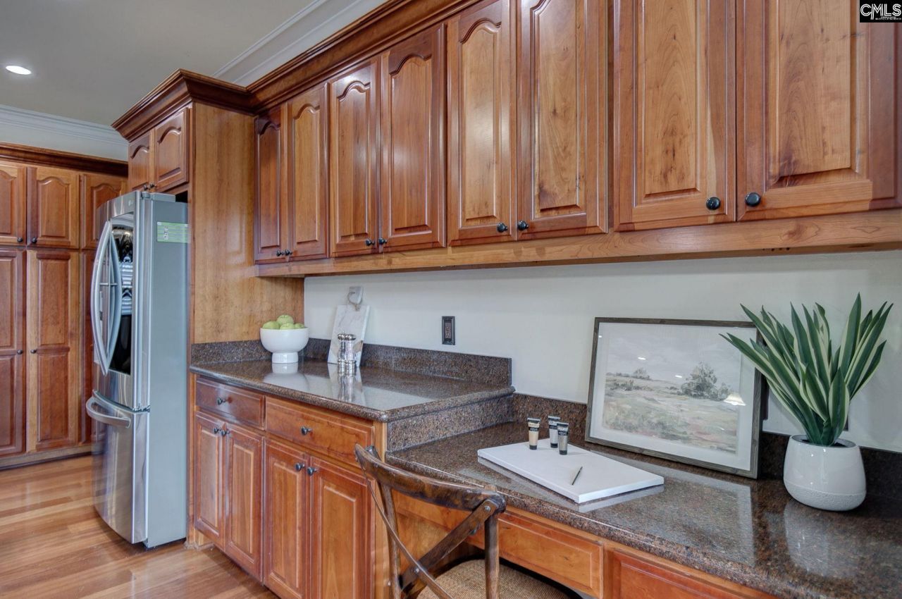 111 Crestwater Drive Photo 21