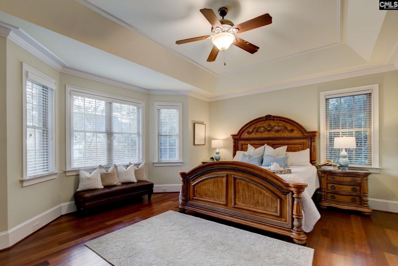 111 Crestwater Drive Photo 30