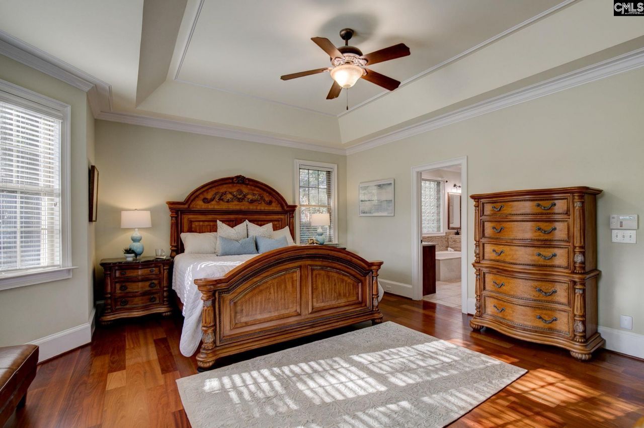 111 Crestwater Drive Photo 31