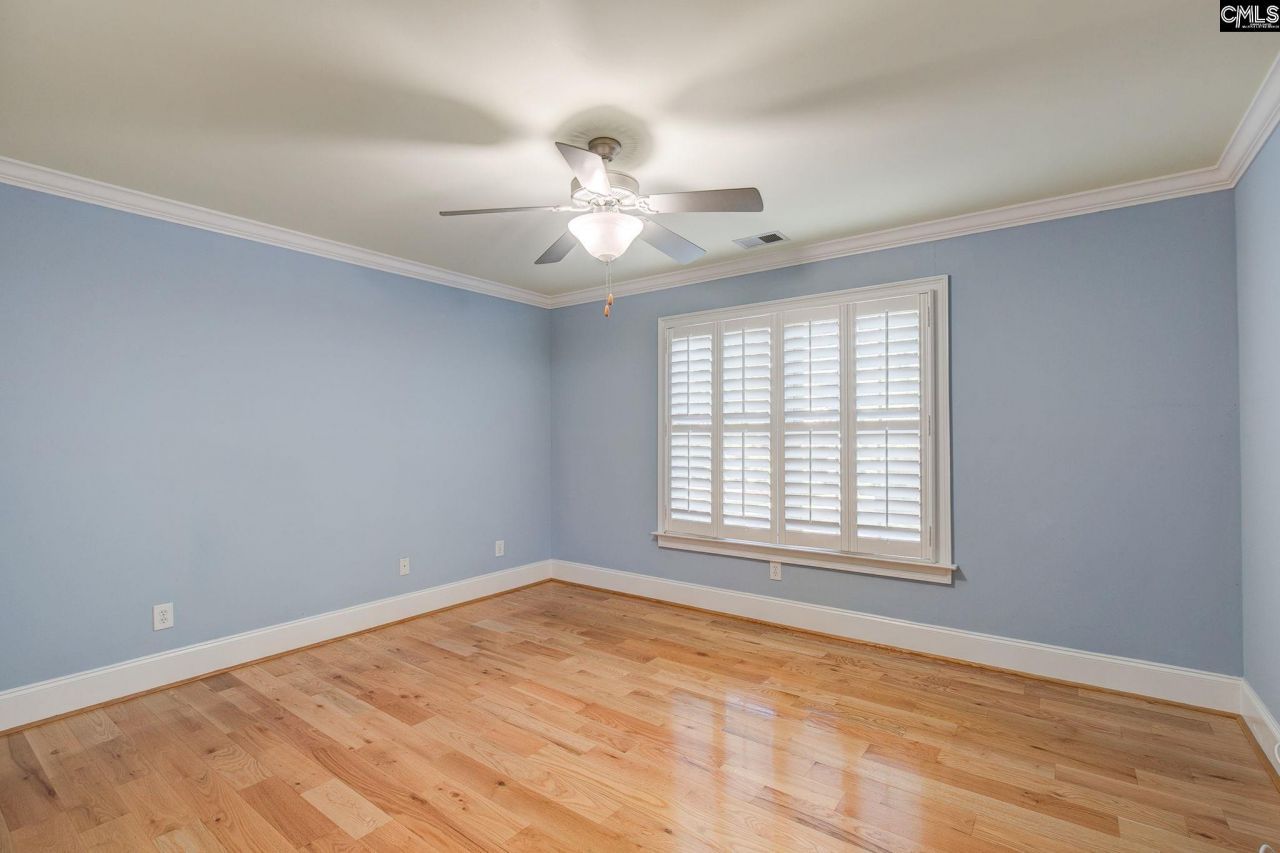 111 Crestwater Drive Photo 42