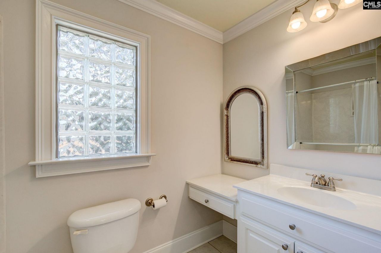 111 Crestwater Drive Photo 48