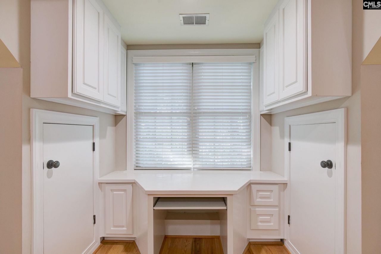 111 Crestwater Drive Photo 57