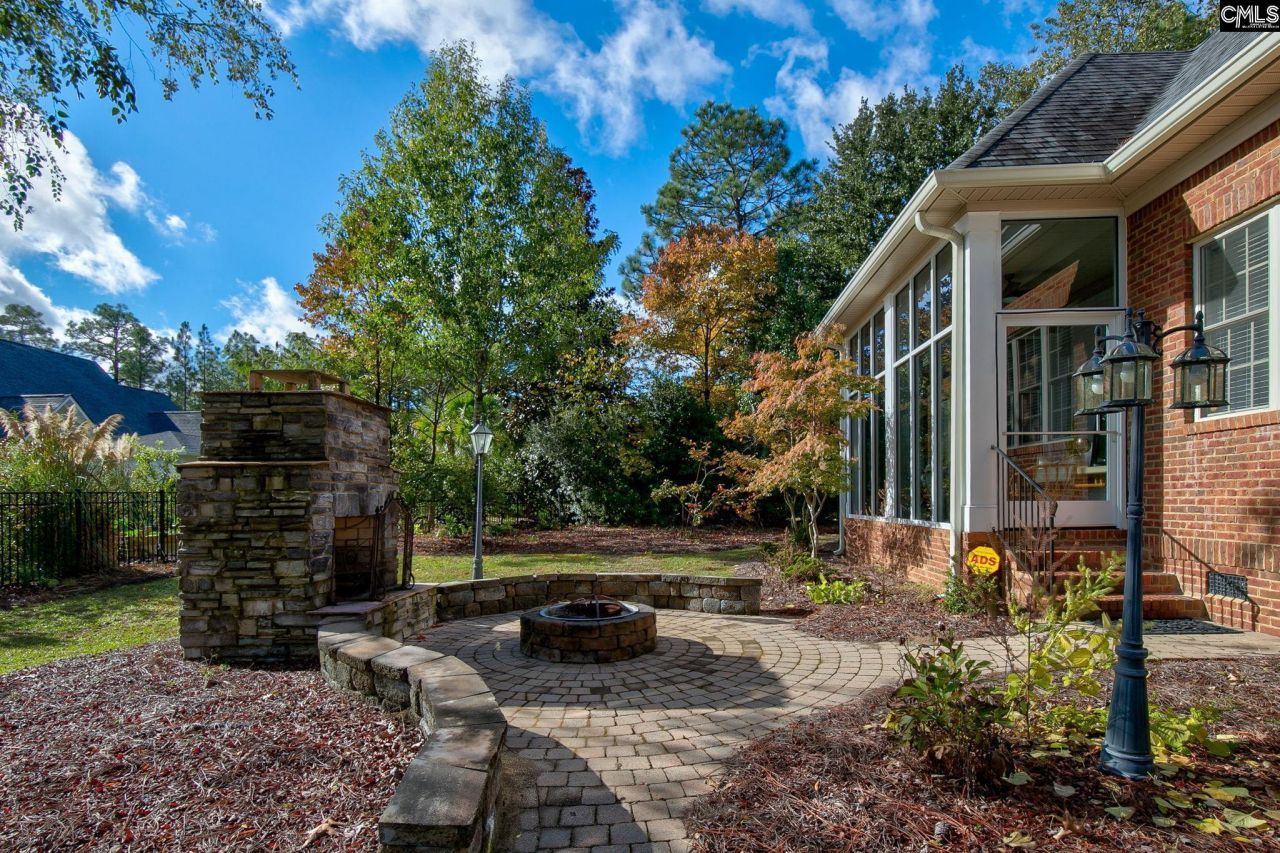 111 Crestwater Drive Photo 63