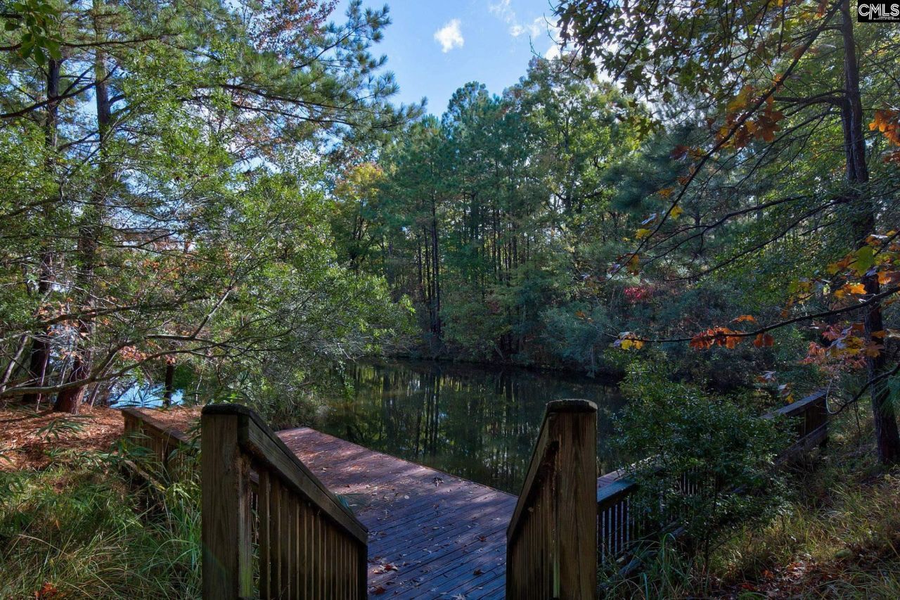 111 Crestwater Drive Photo 72