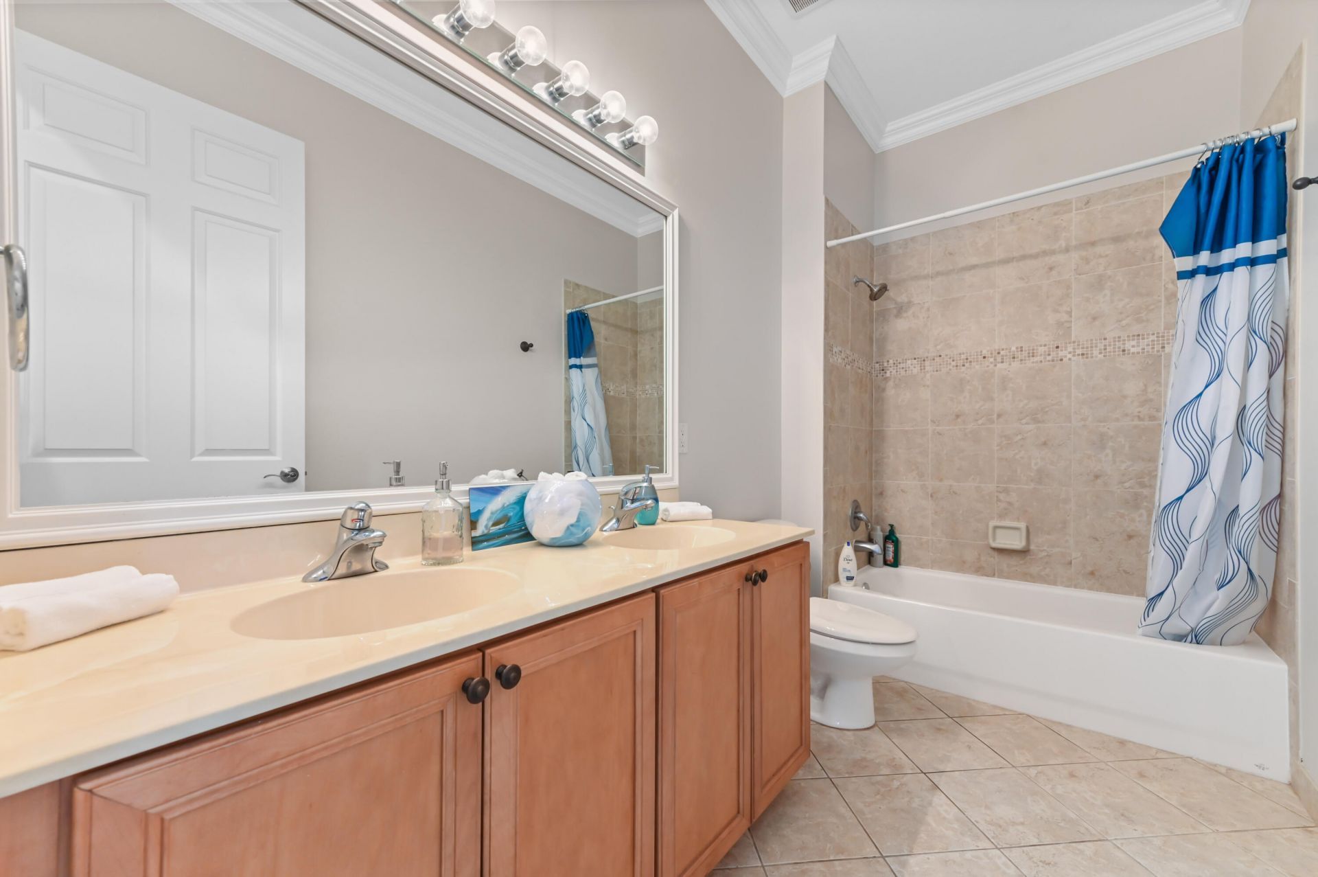 991 Marina Del Ray Lane, Unit 1, West Palm Beach, FL 33401 Photo