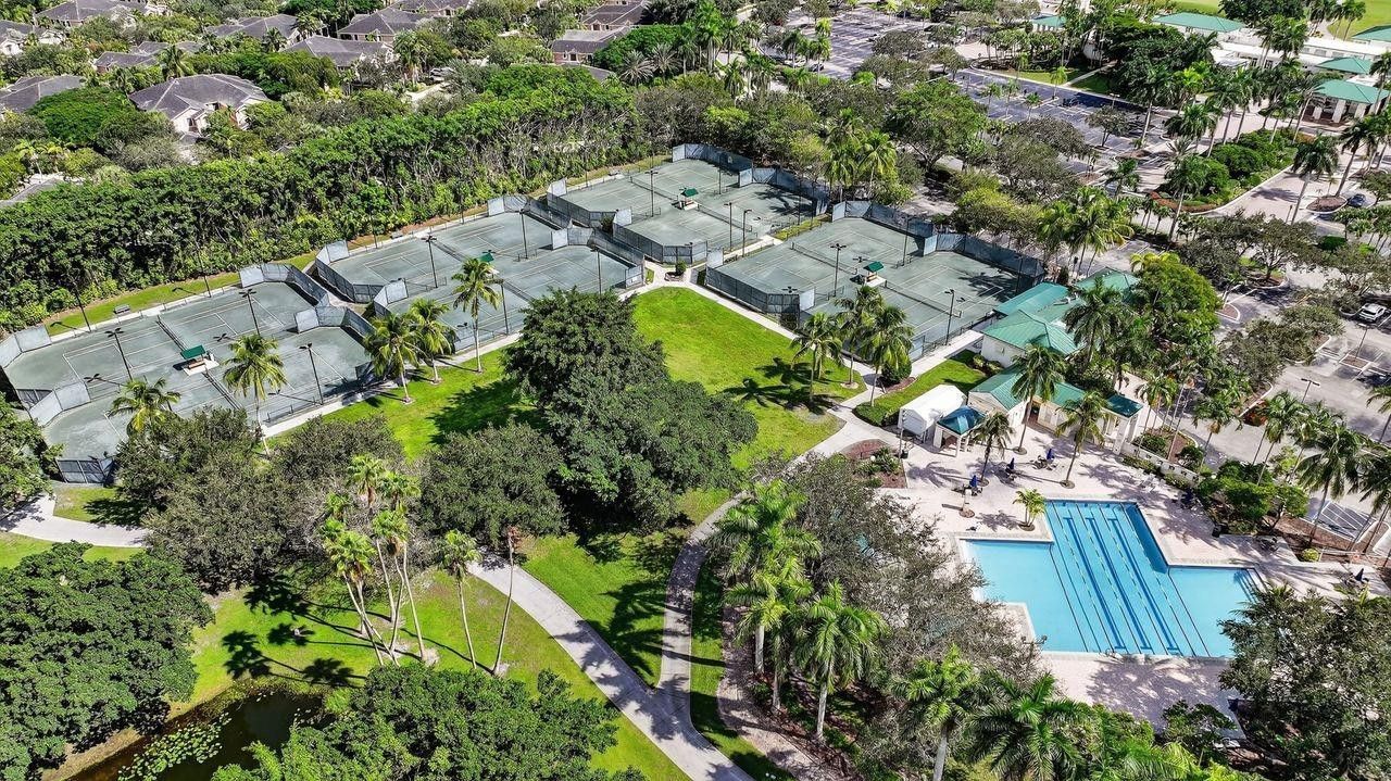 2760 Pinehurst, Weston, FL 33332 Photo