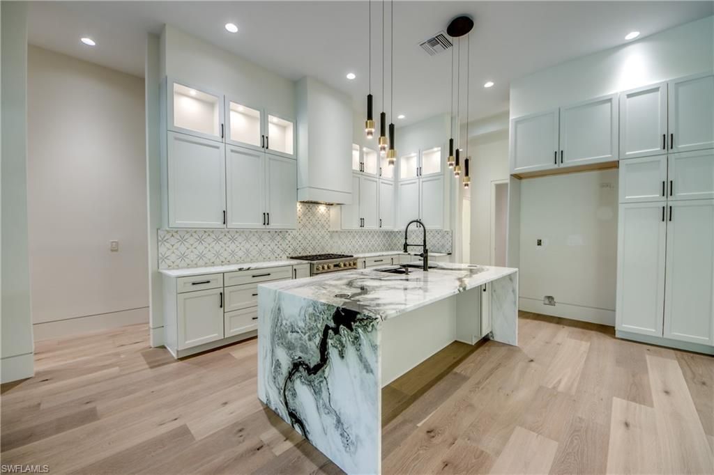 24200 Roger Dodger St, Bonita Springs, FL 34135 Photo