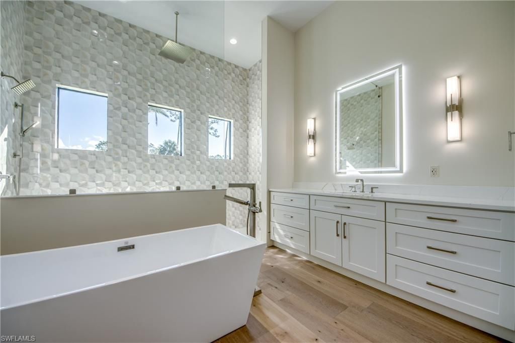 24200 Roger Dodger St, Bonita Springs, FL 34135 Photo