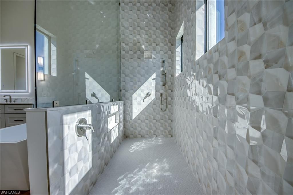 24200 Roger Dodger St, Bonita Springs, FL 34135 Photo