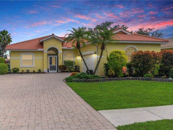 2880 Orange Grove TRL, NAPLES, FL 34120