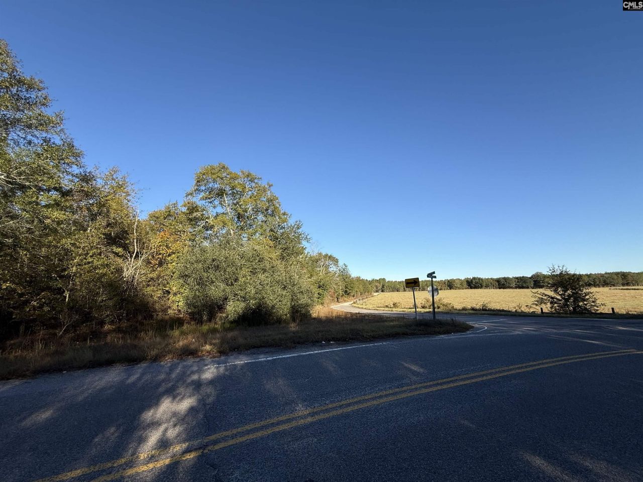 Fairview Road Photo 13