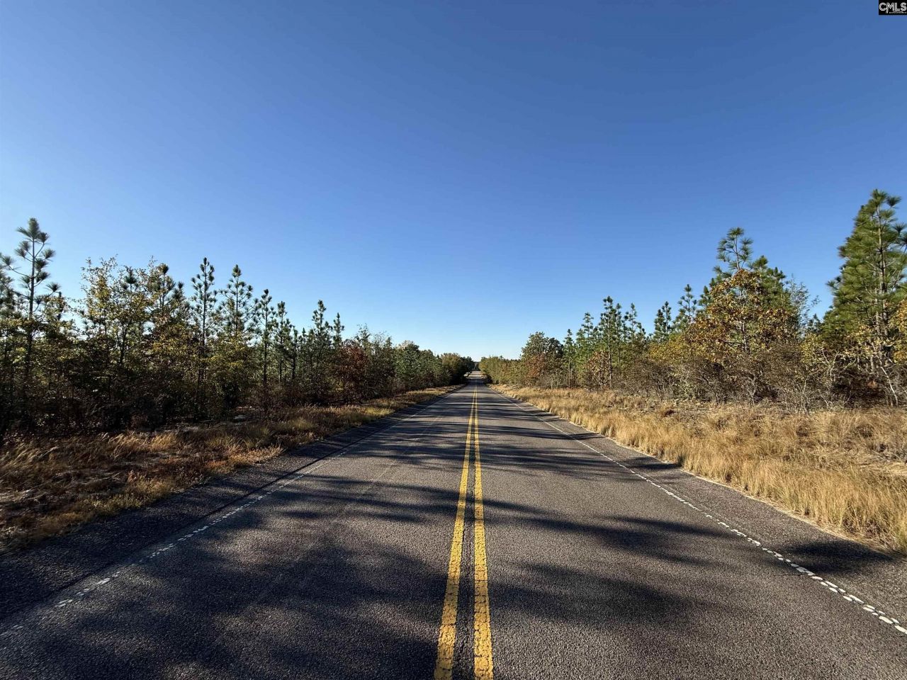 Fairview Road Photo 14