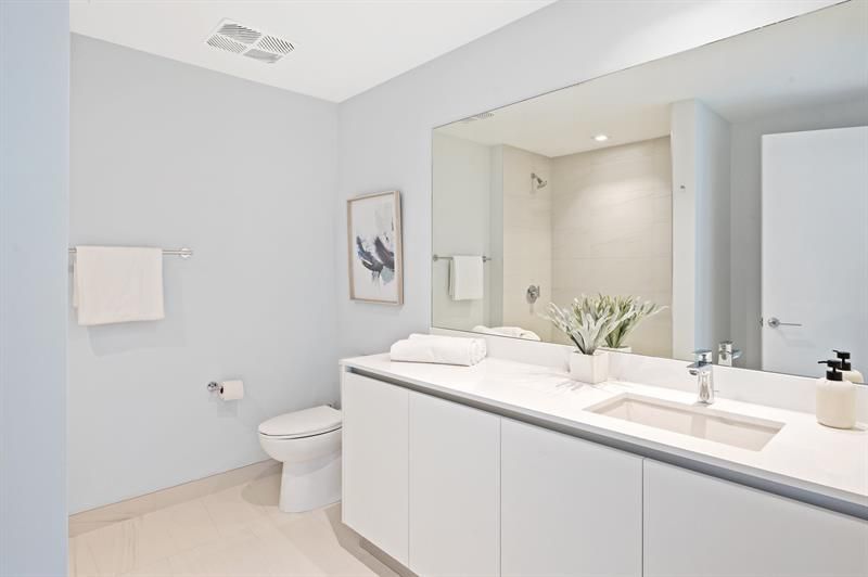 1116 N Ocean Boulevard, Unit 1606, Pompano Beach, FL 33062 Photo