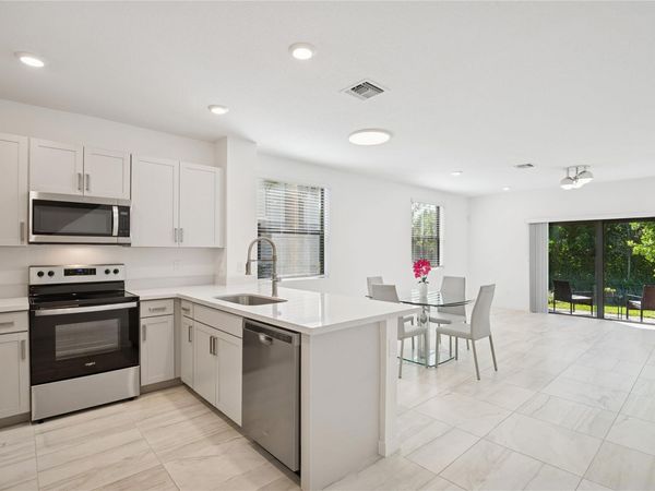 180 SE 5th Court, Deerfield Beach, FL 33441