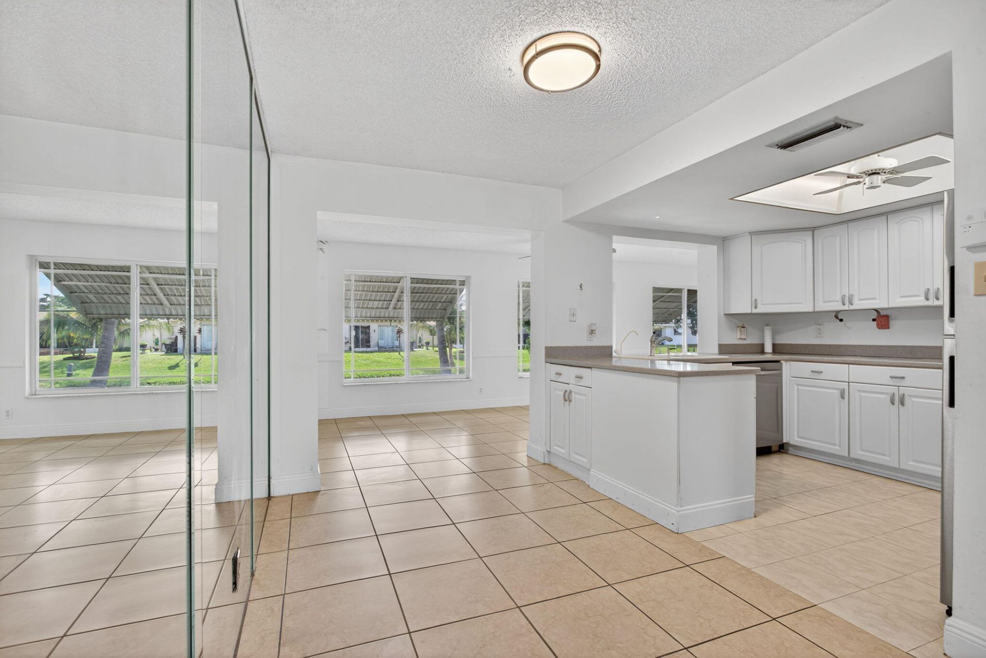 7340 NW 8th Street, Margate, FL 33063 Photo