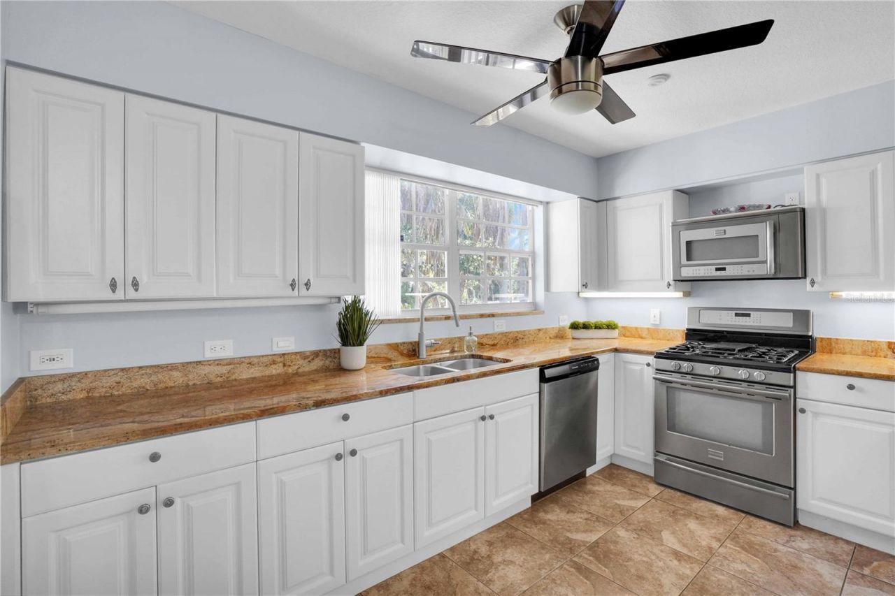 103 17th Street E, Bradenton, FL 34208 Photo