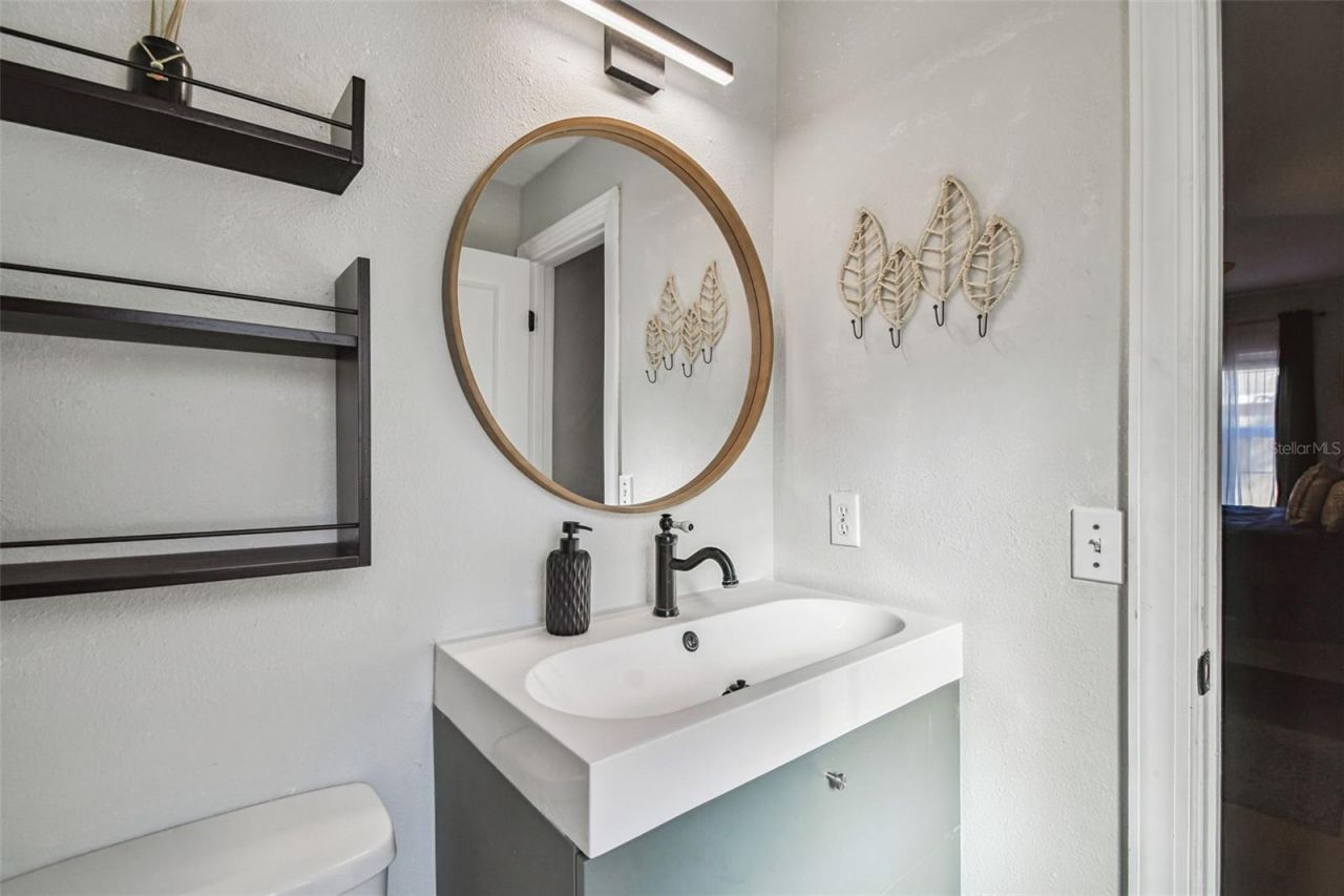 1706 E Chelsea Street, Tampa, FL 33610 Photo