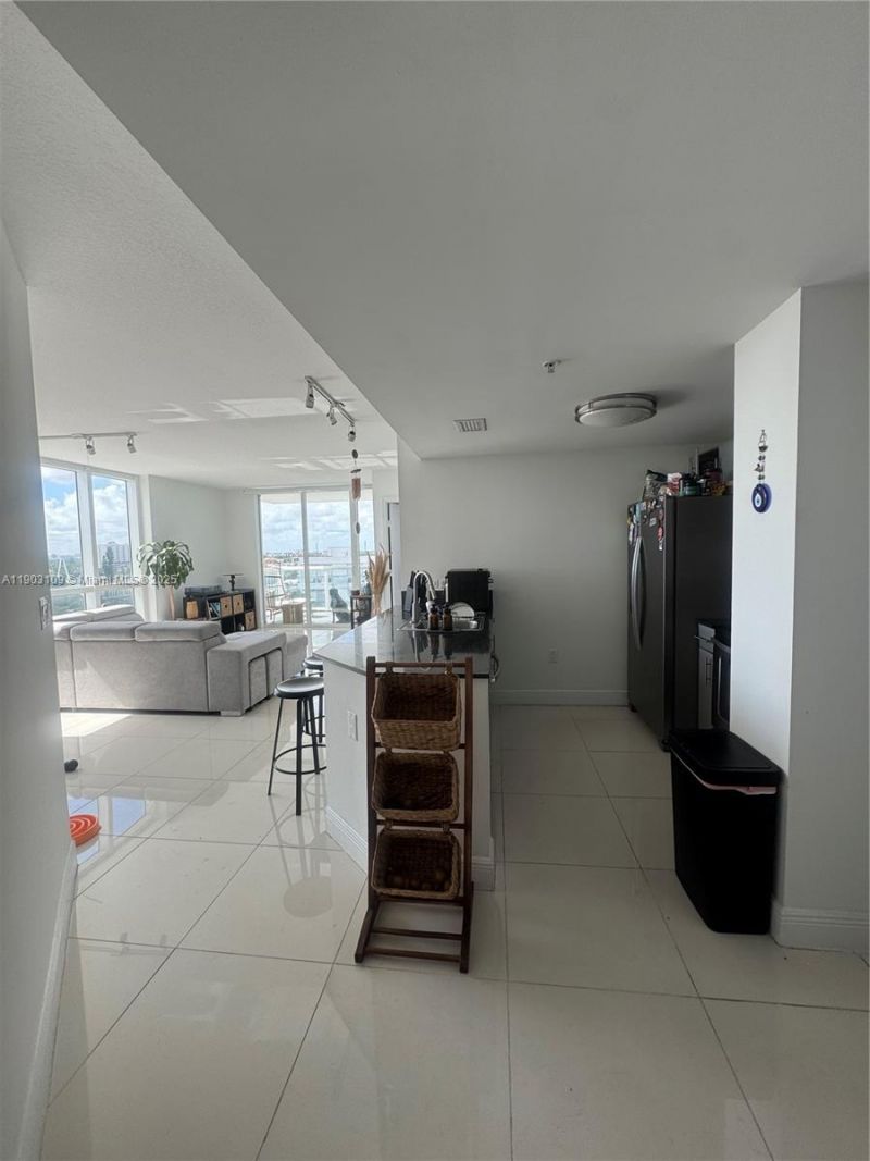 1871 NW S River Dr, Unit 903, Miami, FL 33125 Photo