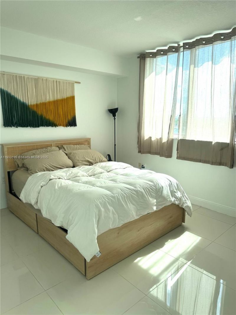 1871 NW S River Dr, Unit 903, Miami, FL 33125 Photo