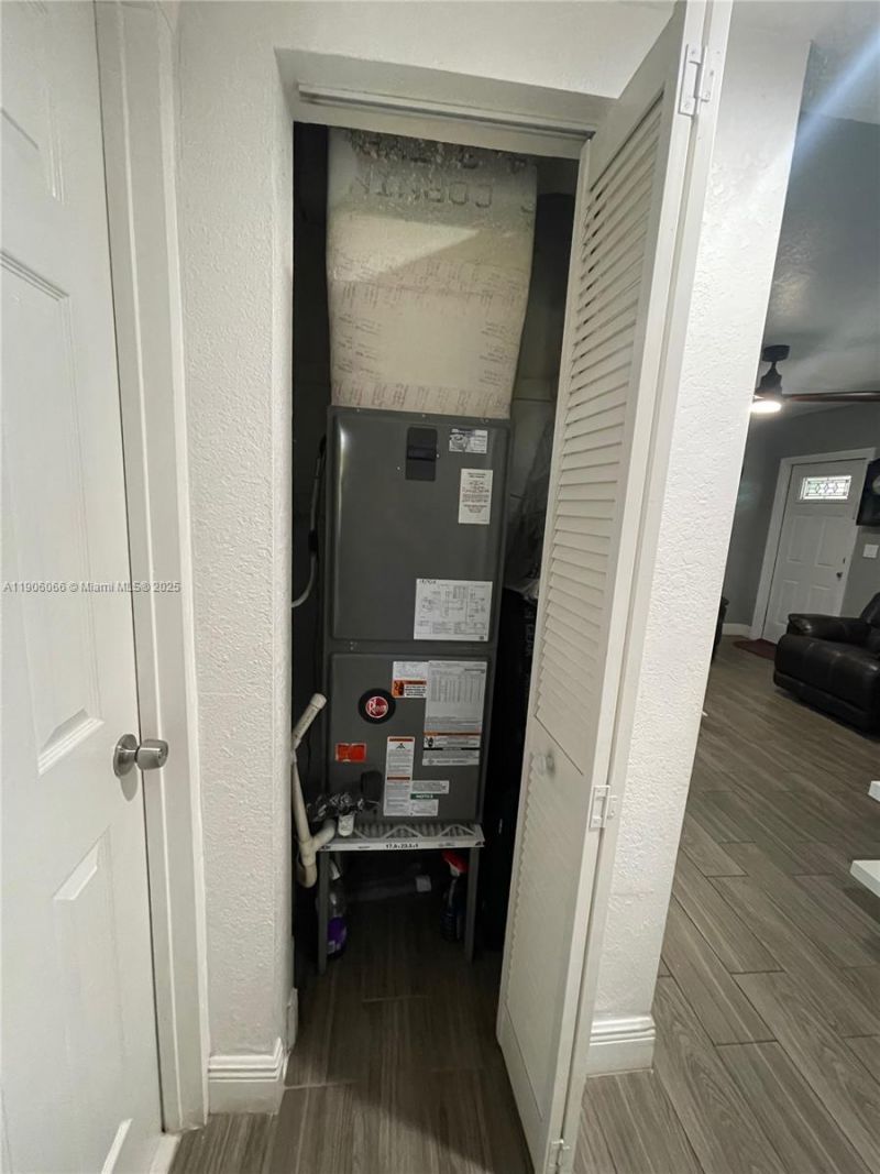 2144 NW 85th St, Miami, FL 33147 Photo