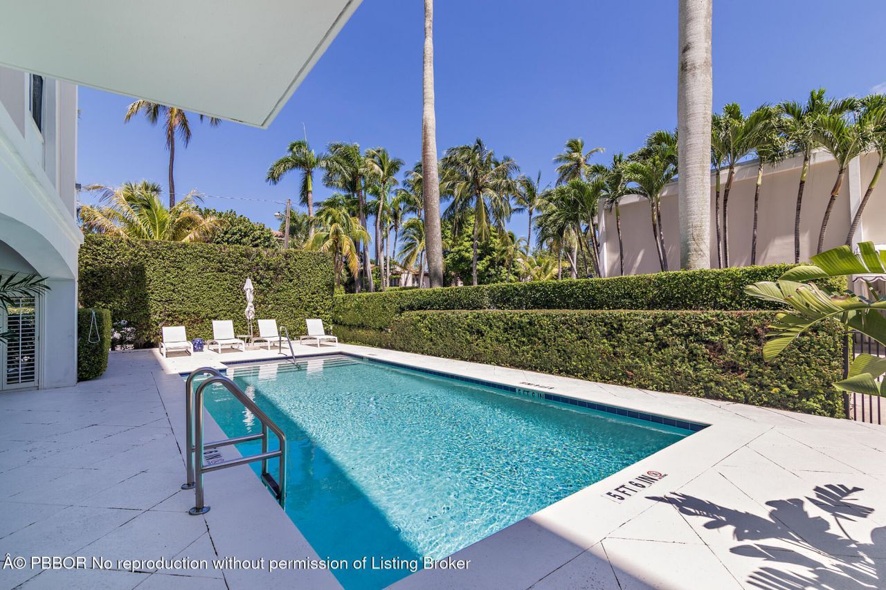 354 Chilean Avenue, Unit 6C, Palm Beach, FL 33480 Photo