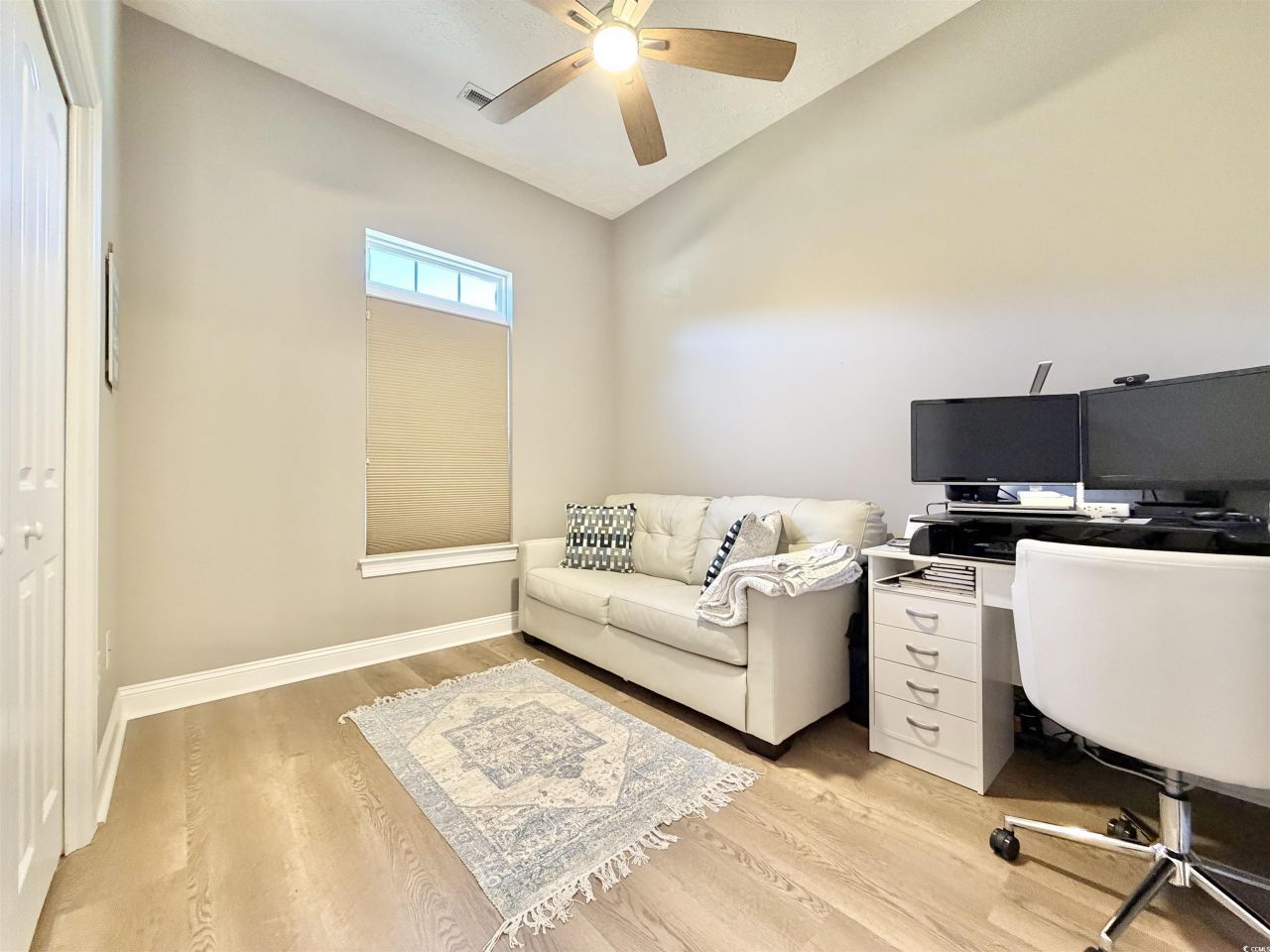 336 Vintage Circle Photo 25