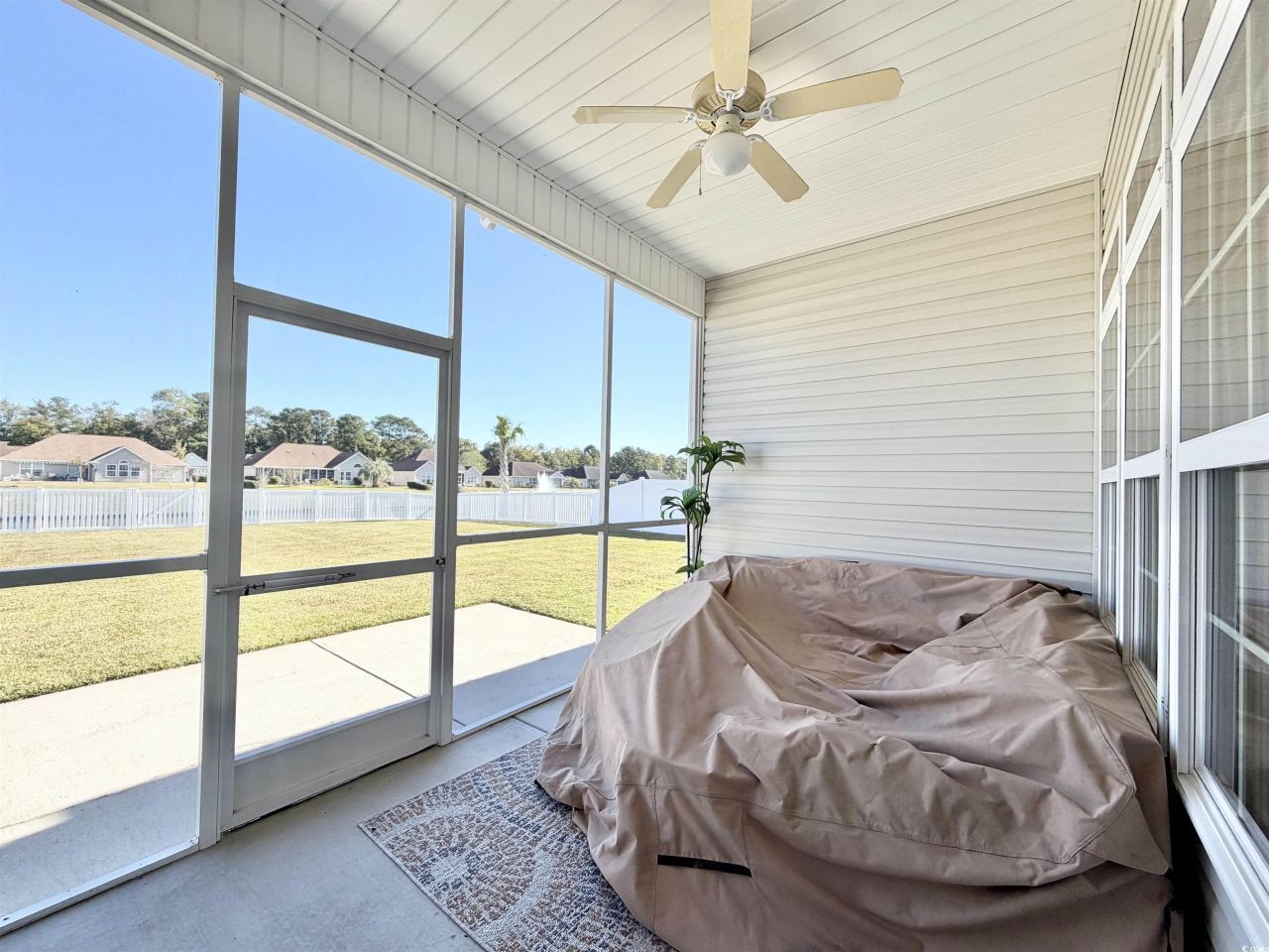 336 Vintage Circle Photo 27