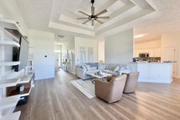 336 Vintage Circle photo 4