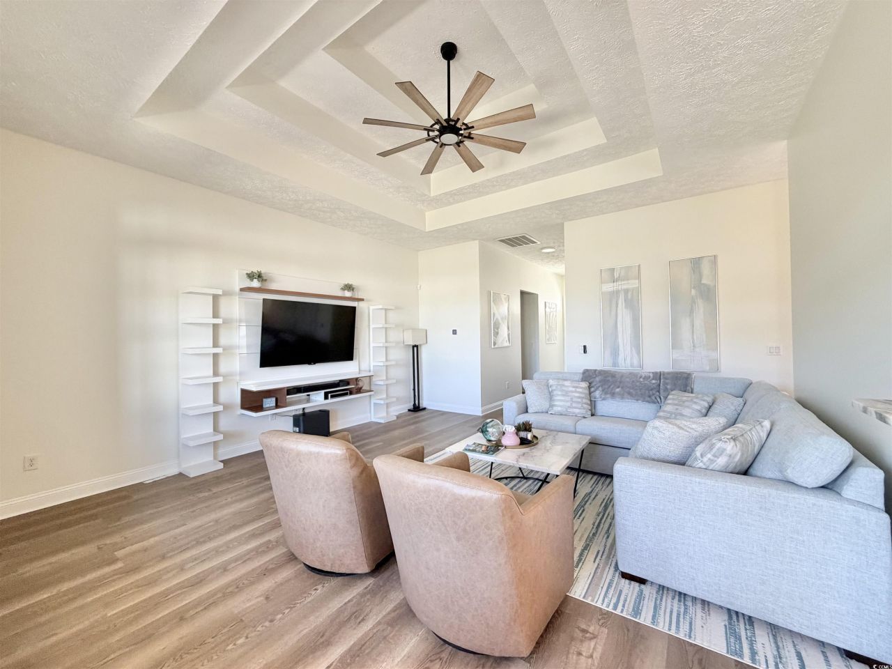 336 Vintage Circle Photo 4