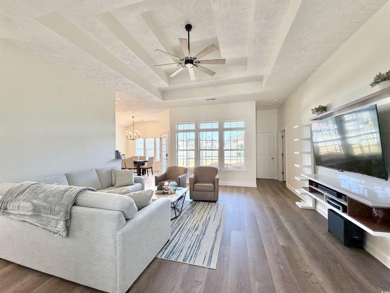 336 Vintage Circle Photo 5