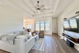 336 Vintage Circle photo 4