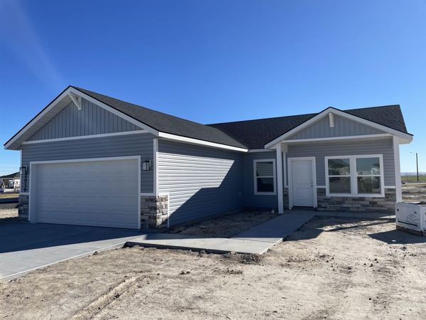 2039 Lowline Ave, Twin Falls, ID 83301