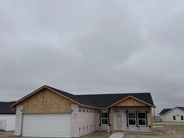 2039 Lowline Ave, Twin Falls, ID 83301