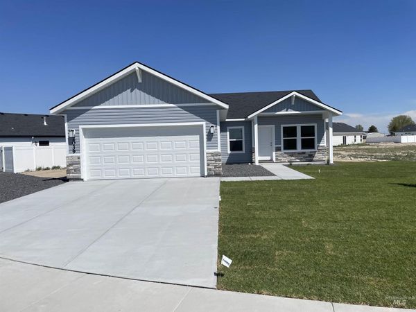 2039 Lowline Ave, Twin Falls, ID 83301