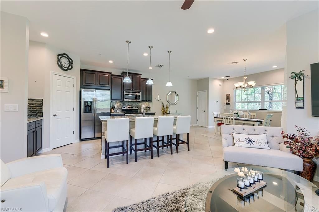 8510 Violeta St, Unit 203, Estero, FL 34135 Photo