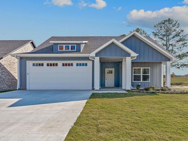 1103 Summit Ridge Drive, Paragould, AR 72450