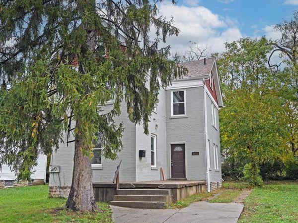 3318 Fairfield Avenue, Cincinnati, OH 45207