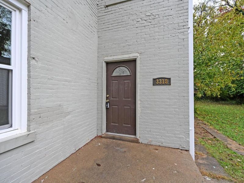 3318 Fairfield Avenue, Cincinnati, OH 45207 Photo 3