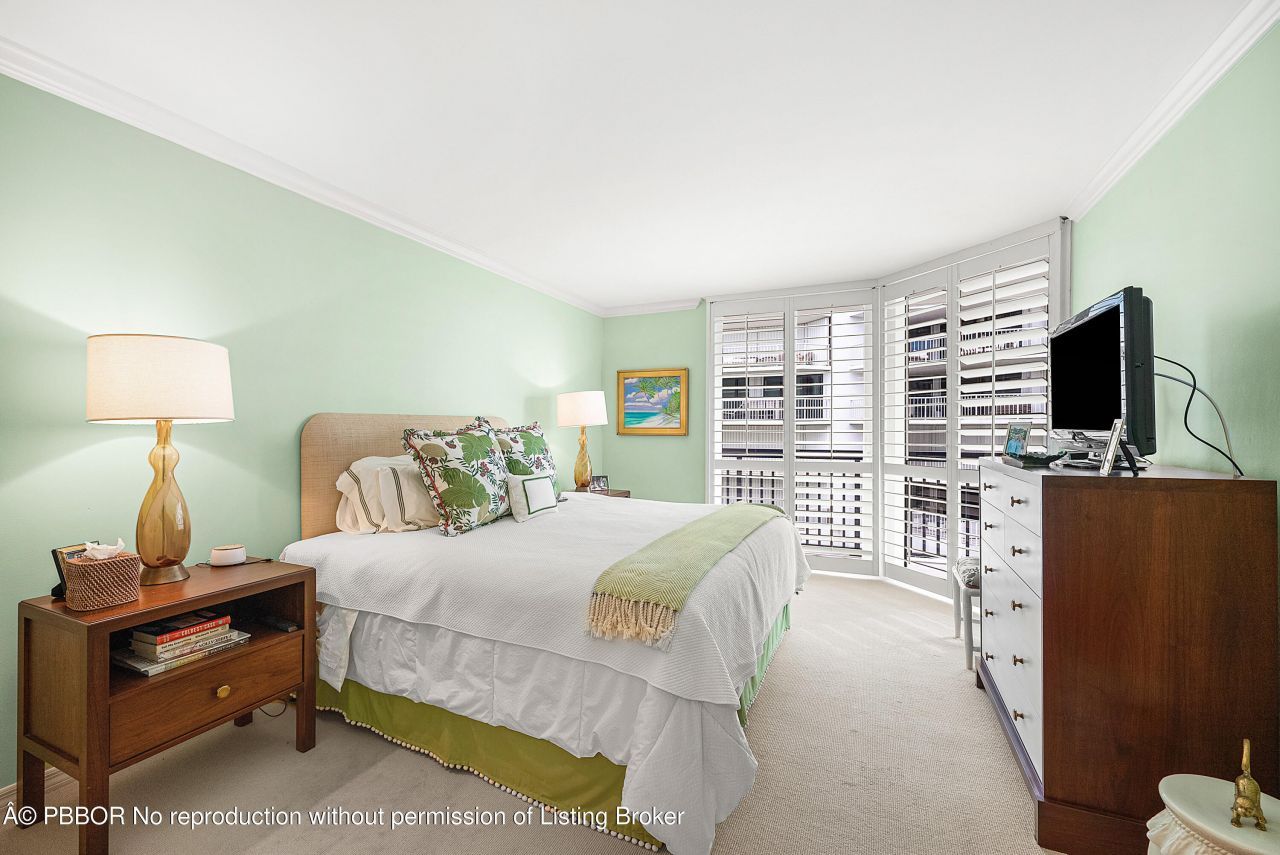 3140 S Ocean Boulevard, Unit 303S, Palm Beach, FL 33480 Photo