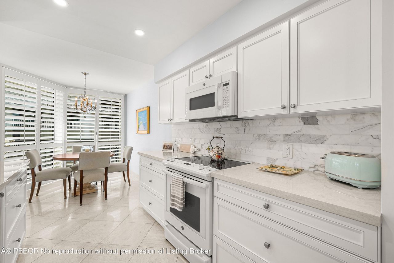 3140 S Ocean Boulevard, Unit 303S, Palm Beach, FL 33480 Photo