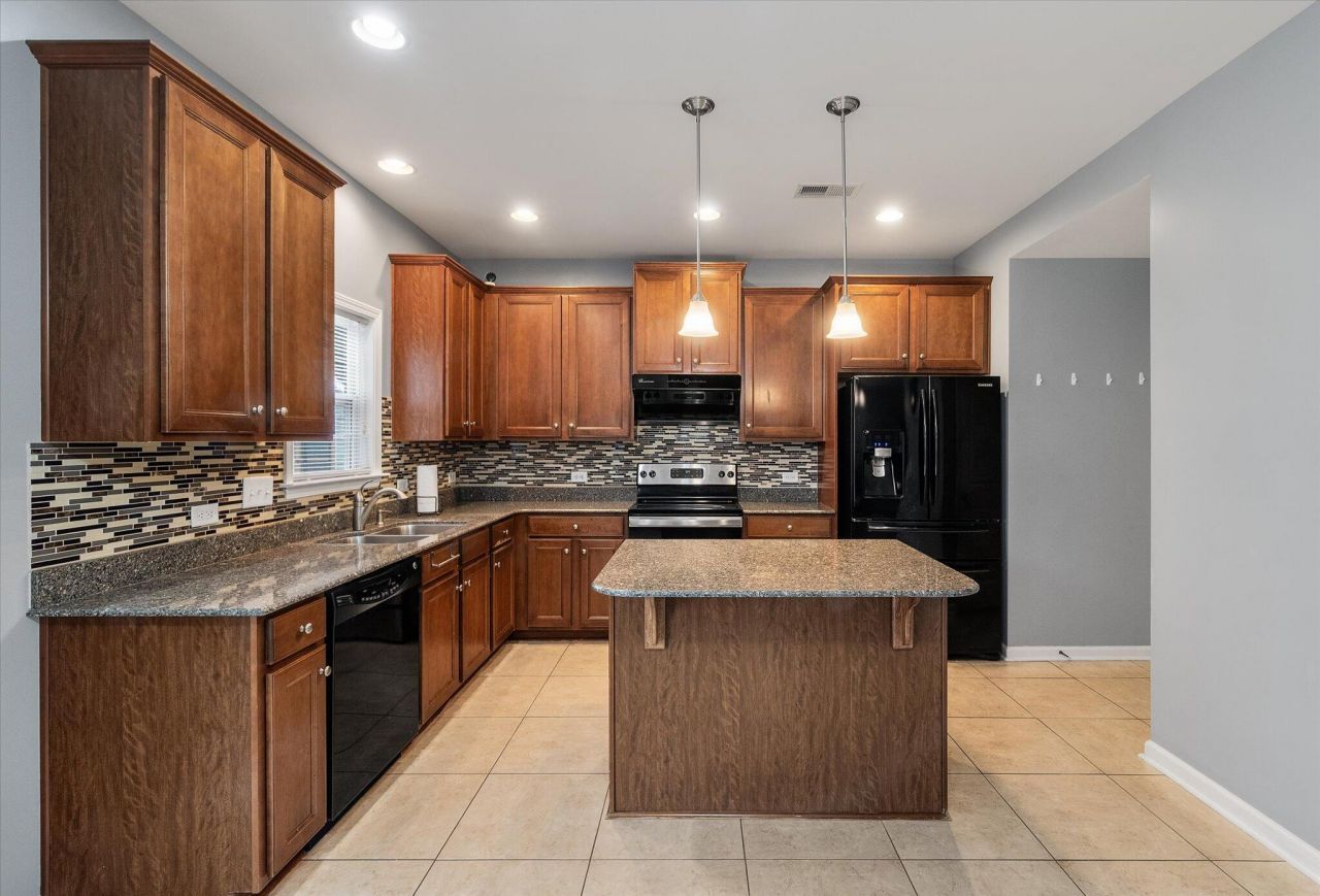 3005 Banbury Cross Ct Court Photo 11