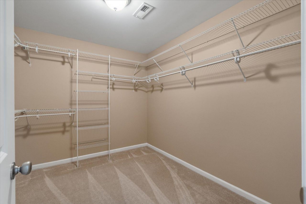 3005 Banbury Cross Ct Court Photo 19